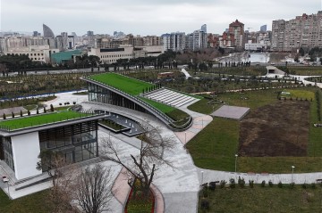 «Когда же?»: Главный вопрос об объединении парков у станции метро «Гянджлик» остался без ответа