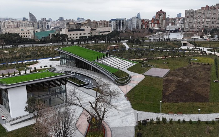 «Когда же?»: Главный вопрос об объединении парков у станции метро «Гянджлик» остался без ответа
