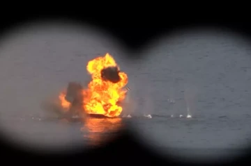 Explosions heard near Strait of Hormuz in southern Iran