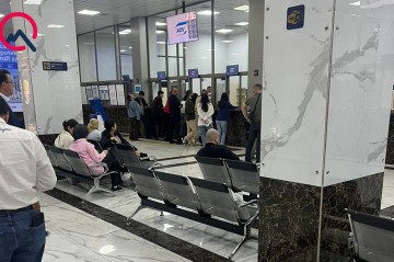 Tbilisi qatarına ilk bileti o aldı -