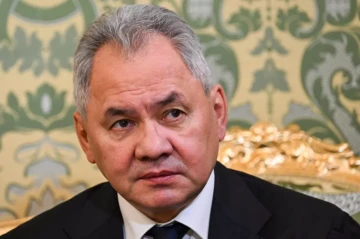 Russia’s Shoigu: Armenia cannot "sit on different trains"