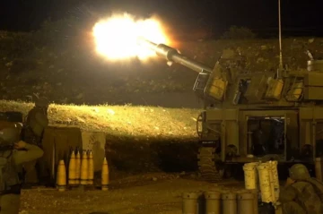 Israeli military hits weapons depots, rocket launchers in southern Lebanon VIDEO