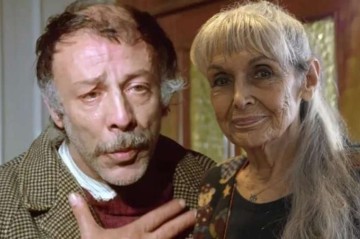 İllər sonra boşanma səbəbini açıqladı