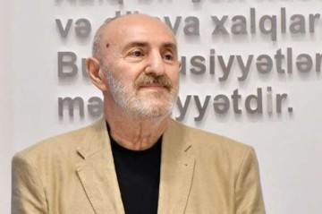 Akif İslamzadənin
