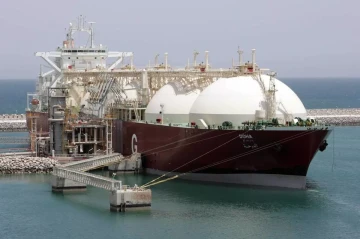 Europe faces tighter gas market as LNG flows shift toward Asia