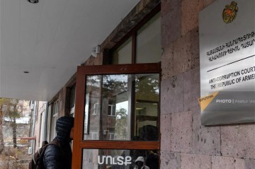 Выборы со взятками: в Армении под суд идут 16 фигурантов