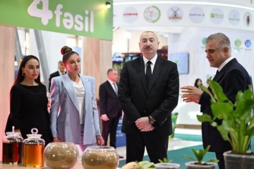 Президент ознакомился с 19-й выставкой “Caspian Agro Week” и 31-й выставкой “InterFood Azerbaijan”