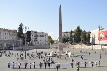 European Commission warns Italy over Russia