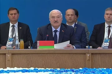 Lukashenko calls for EAEU unity, warns against seeking alternatives abroad