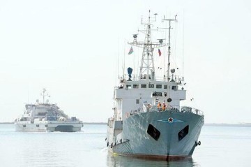 Rusiya gəmisi Kuba sahillərində ilişib qalıb: Səbəb bəllidir
