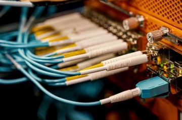 Genişzolaqlı internetin orta sürəti 19 faiz artıb