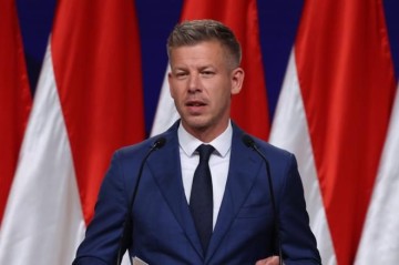 Мадьяр: Венгрия вправе сама решать, у кого закупать энергоресурсы