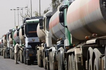 Iraqi oil tankers reach Rabia crossing en route to Syria