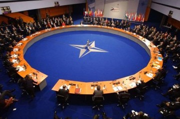 В НАТО ответили на критику главы Пентагона
