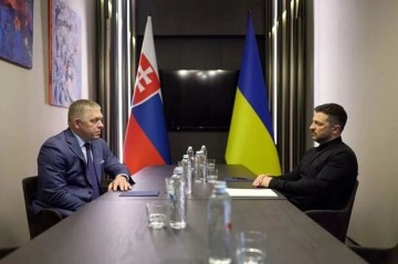 Zelensky, Fico discuss EU path and cooperation