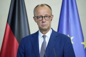 Дмитриев: Мерца будут обвинять, пока он не исправит ошибки или не покинет пост