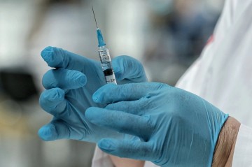 Xərçəng əleyhinə iynə: Şişləri tamamilə yox edən "ağıllı" preparatın sınaqları uğurla başa çatdı