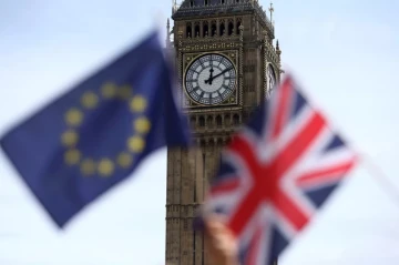 UK proposes frictionless goods trade with EU in post-Brexit reset