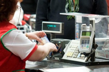 Satıcılar malın zəmanət müddəti ilə bağlı istehlakçıları belə aldadır