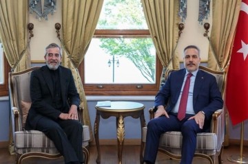 Fidan meets Iranian Security Official Ali Bagheri