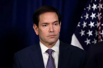 China allows sanctioned US state secretary entry in diplomatic workaround Photo