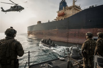 ВМС США перехватили 58 коммерческих судов в рамках блокады иранских портов