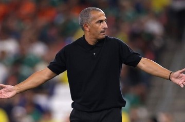 Tunisia to dismiss coach after heavy World Cup defeat