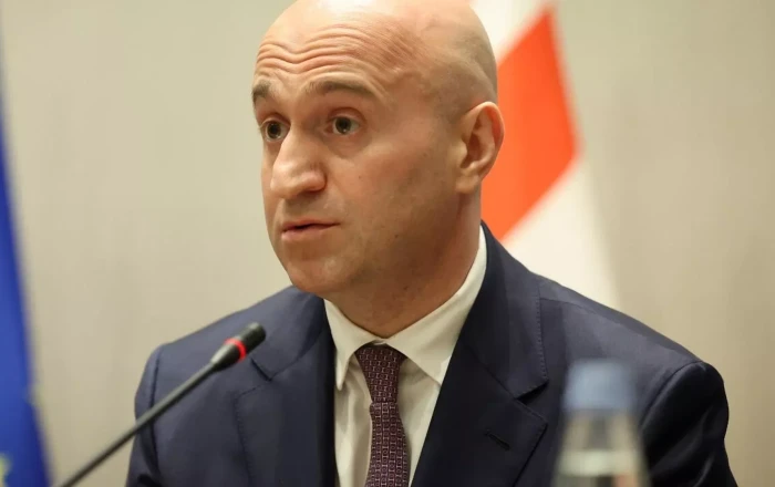 Tamazaşvilinin ilk rəsmi səfəri Ermənistana oldu