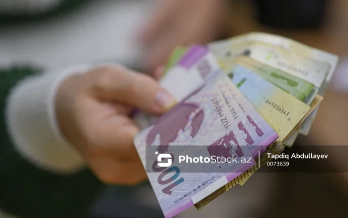 Bakıda müəllimlər nə qədər maaş alırlar?