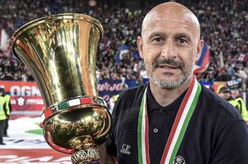 “Beşiktaş” italiyalı məşqçi ilə danışıq aparır
