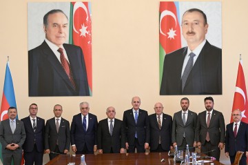 Əli Əsədov Numan Kurtulmuşla görüşdü