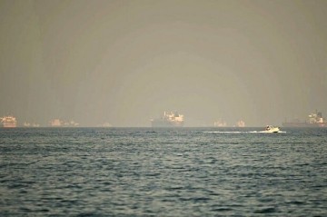 Trump says oil ships leaving Strait of Hormuz
