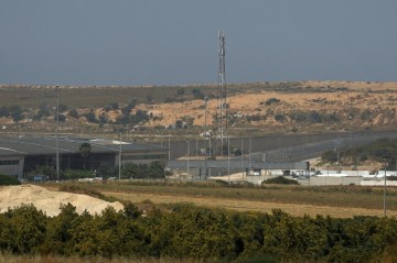 Израиль закрыл пропускные пункты на границе с Газой после ударов Ирана