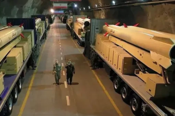 CNN: İran 18 yeraltı raket bazasına girişi bərpa edib