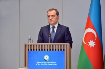 Ceyhun Bayramov Qırğızıstanı BMT TŞ-nin qeyri-daimi üzvü seçilməsi münasibətilə təbrik edib