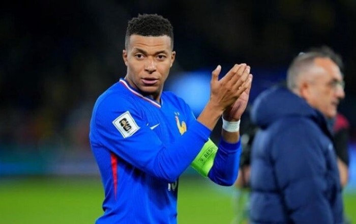 Mbappe left France training early due to injury concern