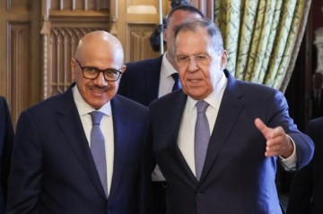 Глава МИД Бахрейна передал Лаврову и Путину приветствие от короля страны