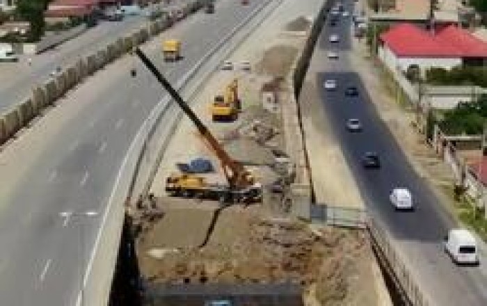 Bakıya giriş-çıxışda vacib dəyişiklik - Qəzalı körpü söküldü