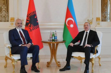 Edi Rama Azərbaycan Prezidentini təbrik etdi
