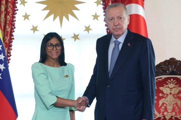 Ərdoğanın dəvəti ilə Türkiyəyə getdi