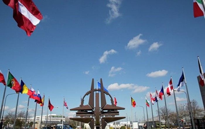 NATO weighs €70B military aid package for Ukraine