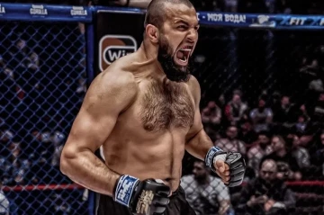 Tahir Abdullayev UFC-də ilk qələbəsini qazandı