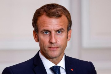 Макрон: страны G7 договорились усилить давление на Россию