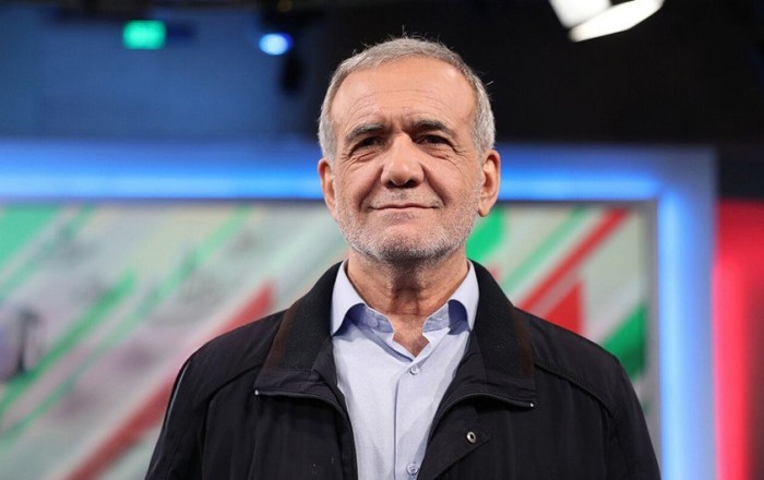 “İran islam ölkələrinə dostluq əlini uzadır”