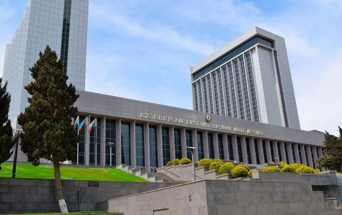 Milli Məclisin iki deputatı Ukraynaya