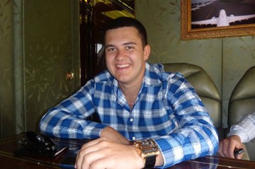 Vahid Ələkbərovun oğlu yenə siyahıda liderdir