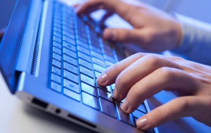 Valideyn icazəsi olmadan hesab açmaq mümkün olmayacaq? -