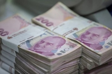 Hesabına 21,8 milyard köçüb, istifadə edə bilmir