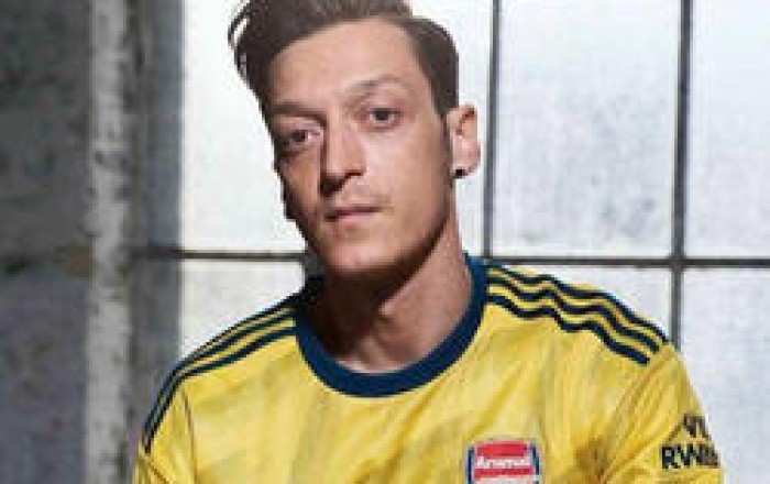 Türkiyə futbolunda Məsud Özil dövrü başlaya bilər