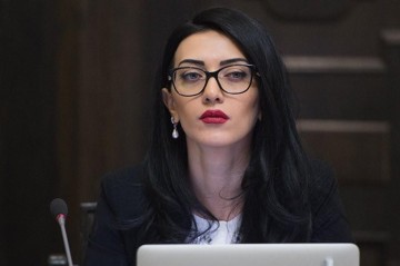 Пашиняну не хватает всего двух мандатов - Ованнисян